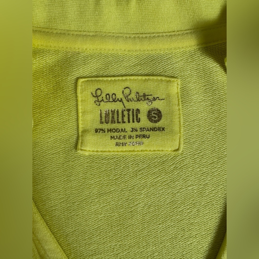 Lilly Pulitzer Luxletic Cassi Popover Top in Watch Hill Yellow Size Small - Picture 6 of 15